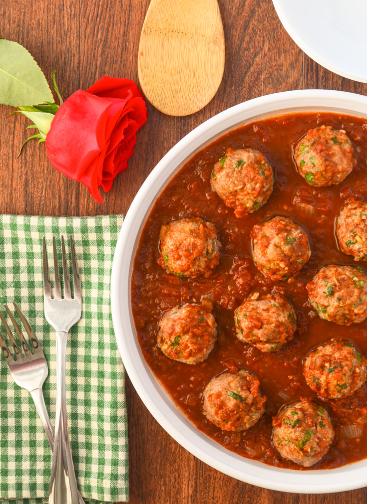 Lebanese Turkey Meatballs seasoned with allspice and cinnamon and fresh cilantro and parsley! - The Spice Kit Recipes (www.thespicekitrecipes.com)