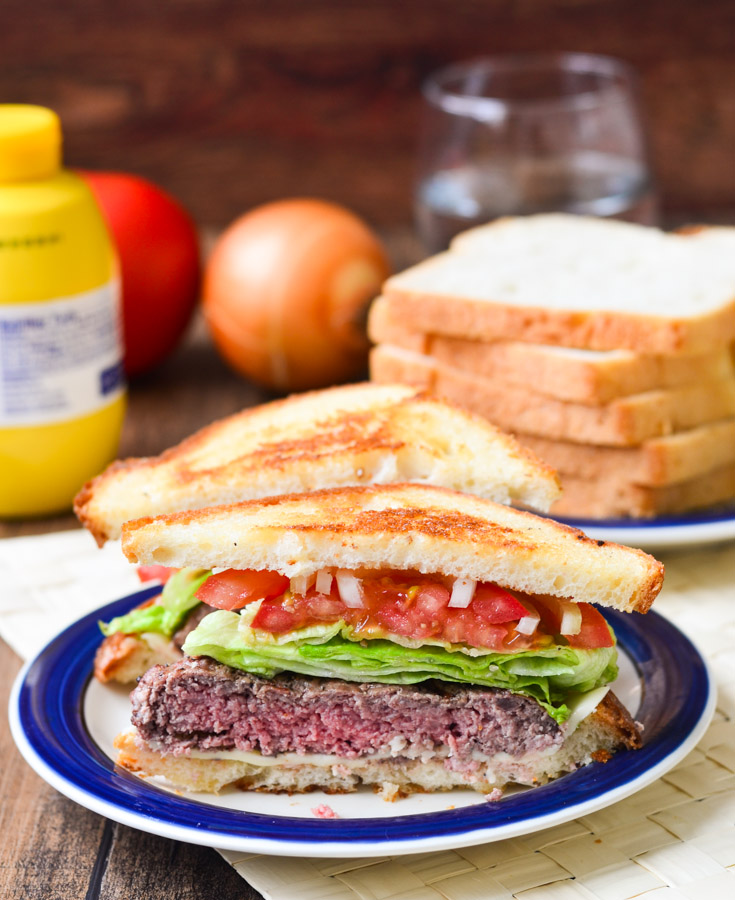 Connecticut Original Burger Sandwich made with 5 cuts of beef and buttery toast!