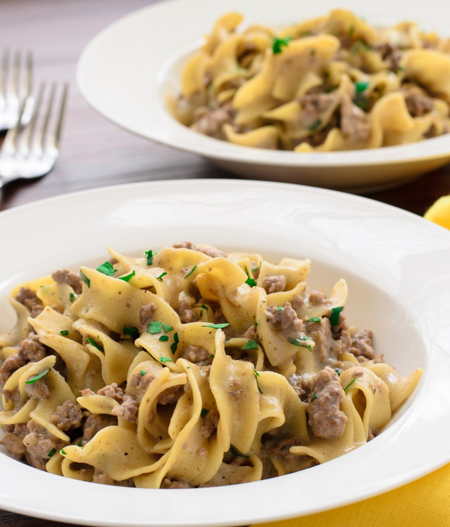 Swedish-Meatball-Bolognese. One-pan-30-minutes. The Spice Kit Recipes (www.thespicekitrecipes.com)